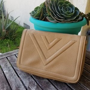 Beautiful Tan BP adjustable crossbody purse